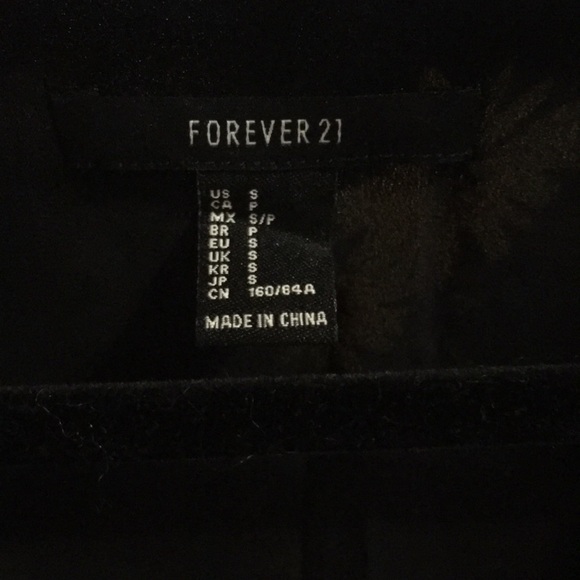 ✨🆕🌻 Forever 21 Black Floral Dress - Picture 3 of 3